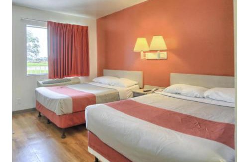 New Cumberland Hotel | Cumberland Inn By OYO New Cumberland-Hershey South