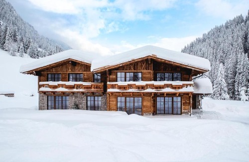 Ebene Ski Chalet | Cupids New Chalets-CONTACT# WHATSAP BEFORE BOOKING# -I-43-650-674-9944-