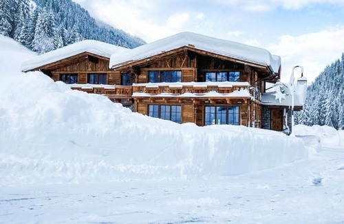 Ebene Ski Chalet | Cupids New Chalets-CONTACT# WHATSAP BEFORE BOOKING# -I-43-650-674-9944-