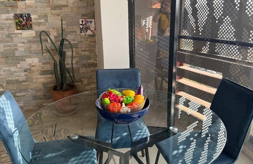 Dakar Condo | Curator’s Artistic Retreat Balcony w Breathtaking Views of Dakar WiFi Safe