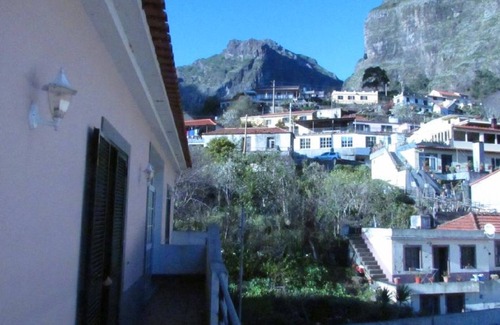 Curral das Freiras Apartment | Curral das Freiras Apartementos- 2 - 4 People