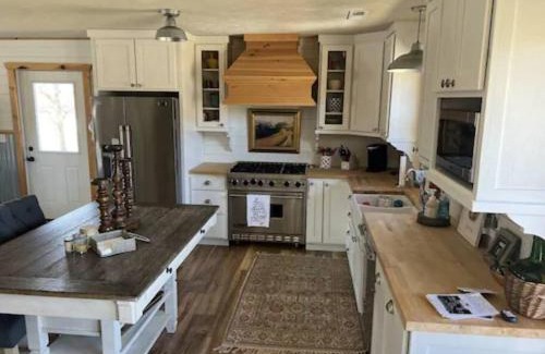 Van Buren House | Current River Getaway