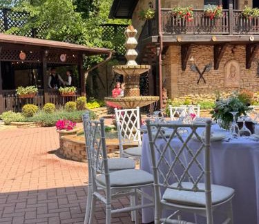 Cricova Hotel | Curtea Domneasca