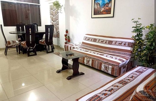 Cusco Historic Center Apartment | Cusco Peru Downtown Apart with City View Ideal before going to Machupicchu