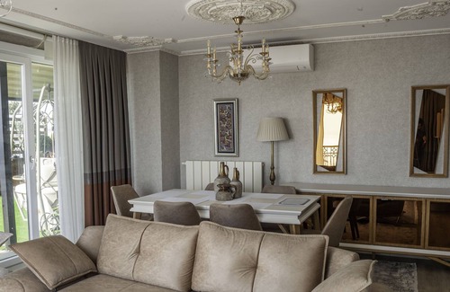 Beylikduzu Apartment | Custom Decorated Penthouse with unique terrace