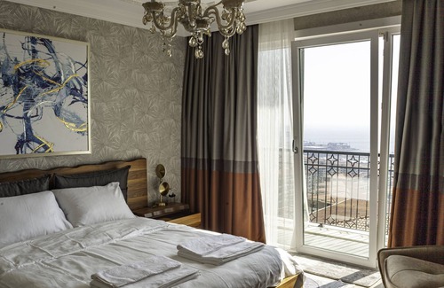 Beylikduzu Apartment | Custom Decorated Penthouse with unique terrace