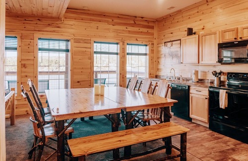 Houghton Cabin | Custom Lakeside Balcony Cabin 20B
