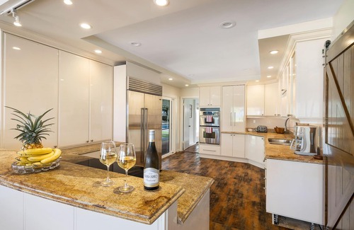Kalama Tract House | Custom, Renovated Kailua Beach Front w/pool - Best Location on the Bay!