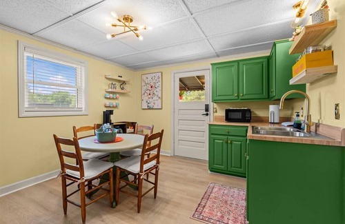 Easley Apartment | Cute 1BR apt w/Pond views and Pickleball next door