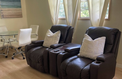 Lake City Apartment | Cute 2-bedroom apartment in enchanting Lake City