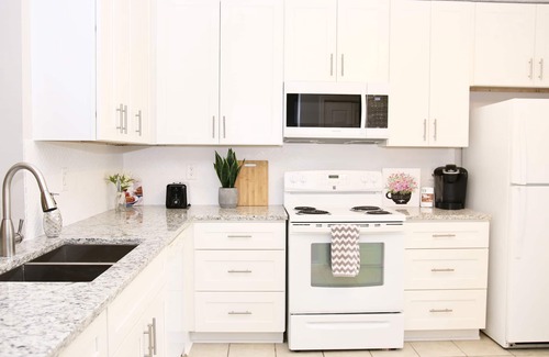 Winder House | Cute and spacious house just for you!