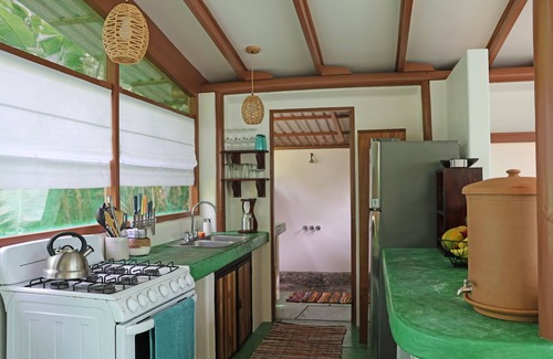 Cabo Matapalo Cabin | Cute Cabaña on 3 Beachfront Acres, Playa Carbonera