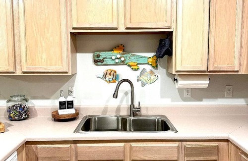 Port St. Joe House | Cute, Comfy, Guest Favorite on Gulf Side of Cape San Blas + 2 Gorgeous Pools!