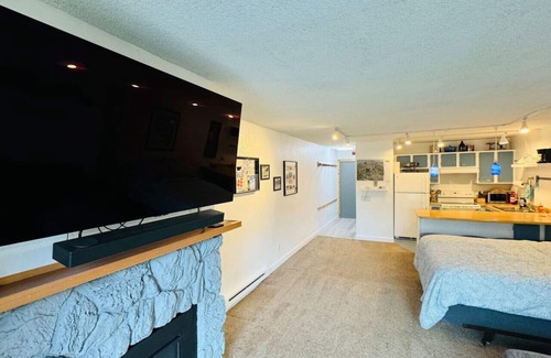 Alyeska Apartment | Cute Condo at Base of Mt Alyeska Prime Location