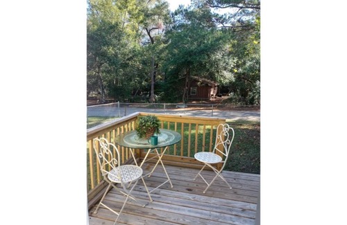 Tallahassee House | Cute Cottage centrally located