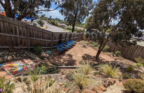 Maddingley Apartment | Cute, cozy country escape in a new unit close to cherry and strawberry orchards