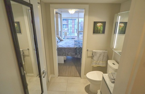 Surrey Condo | Cute Fully Furnished 1bed/1ba utilities internet included. Book for 3+ months