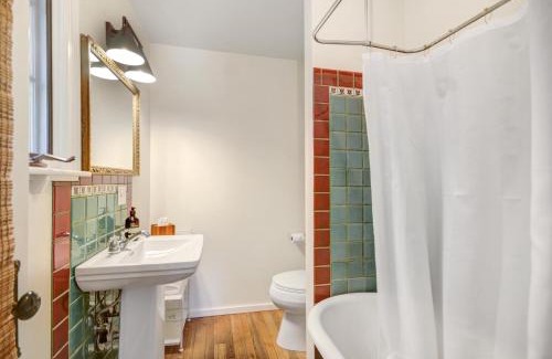 Sonoma House | Cute One Room Cottage In Sonoma- Includes Wine Tasting Passport