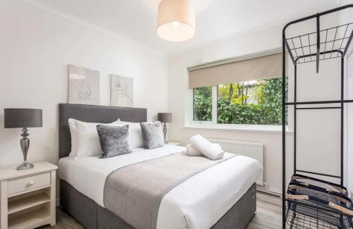 Prestwick Apartment | Cuthbert House