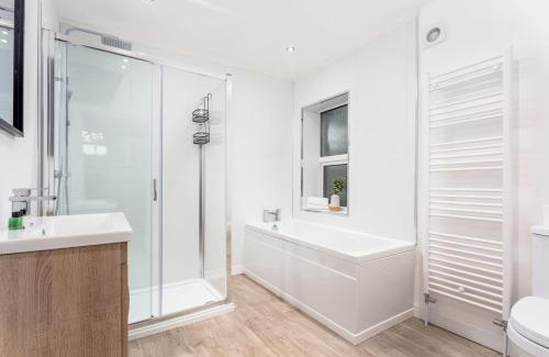 Prestwick Apartment | Cuthbert House