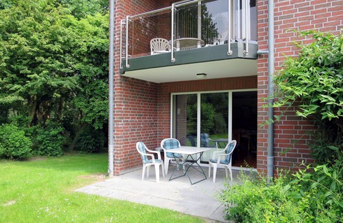 Wremen Apartment | Cuxland Ferienpark by Interhome