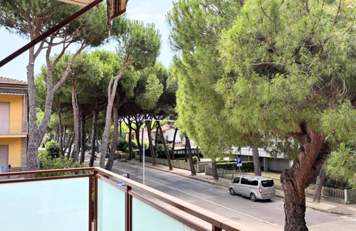 Pinarella Apartment | CV016 - Cervia, new three-room apartment with parking space 100m from the sea