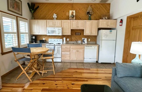 Ocracoke Villa | CV3A: South Point A -Spacious two-story 1 bedroom villa!