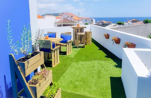 Angra do Heroismo Bed & Breakfast | cvkijigfl9pobifuyfvc opuyglopo0