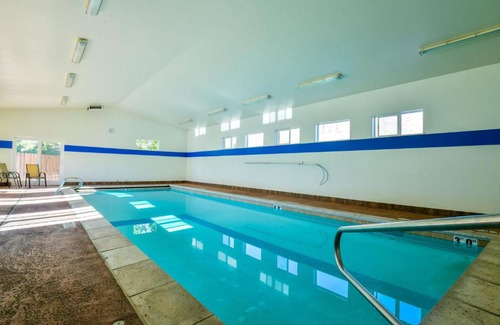 Moab House | CW343 - Great downtown location with a private hot tub