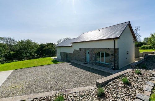 Cross Inn House | Cwm Hyfryd