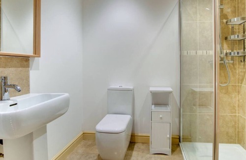Cross Inn House | Cwm Hyfryd in the beautiful Llandysul