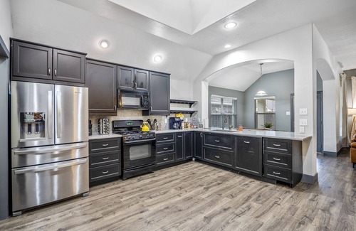 Cypress House | Cypress Getaway: Pet-Friendly Comfort Meets Relaxing Vibes