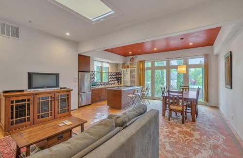 Healdsburg House | Cypress House & Studio, Walk to Healdsburg Plaza home