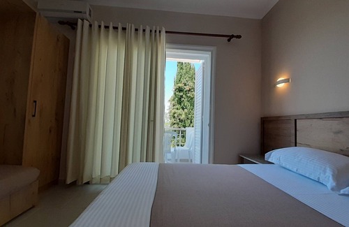 Dhermi Apartment | Cypress SeaView Studio