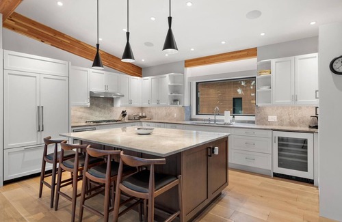 Whistler Ski Chalet | Cypress Stoneglade