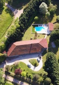 Marboz House | Dépendance pour 1 à 4 pers au calme dans propriété