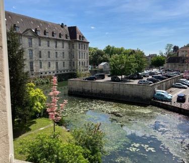 Dole Apartment | Détente et vue exceptionnelle à L'appart' de Charles