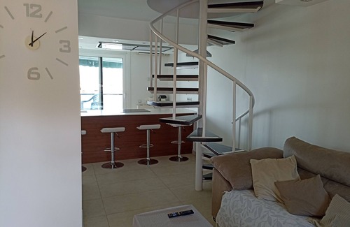 Montornes del Valles Apartment | Dúplex a 15 Minutos de Barcelona