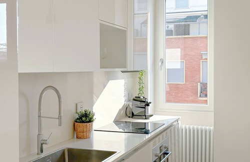 Navigli Apartment | D'adda 16 - Suite Luminosa - 3 min dal Naviglio