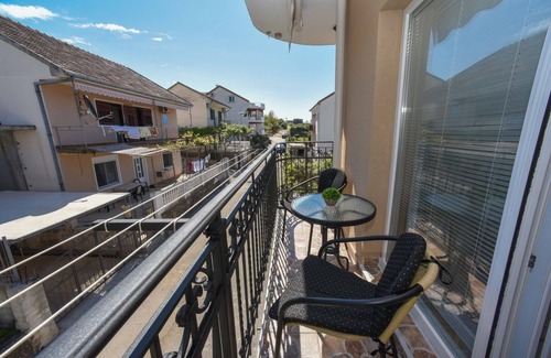 Tomicici Apartment | D&D Apartments Tivat - Apartment with 2 beds - No.8