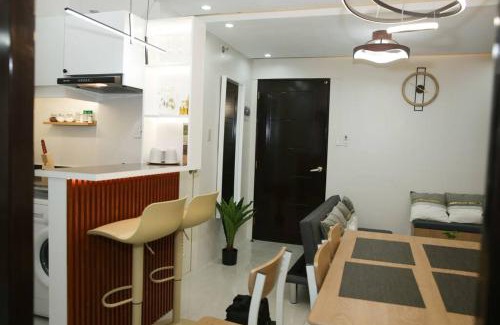 Mandaue Apartment | D' Host Cebu a Cozy 2 Bedroom Condo in Mandaue