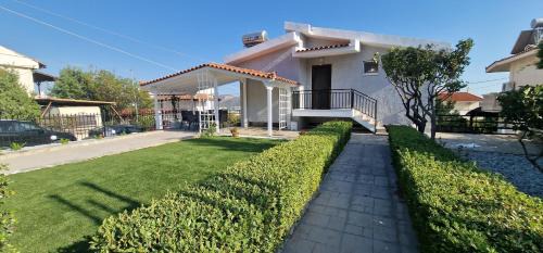 Anavyssos Villa | D & K Vacation Villa Anavissos