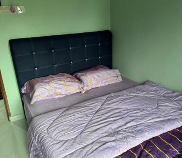 Kampung Seberang Alor House | D'Kampung Homestay