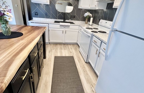 Valdez Apartment | D&R Storage and Rentals
