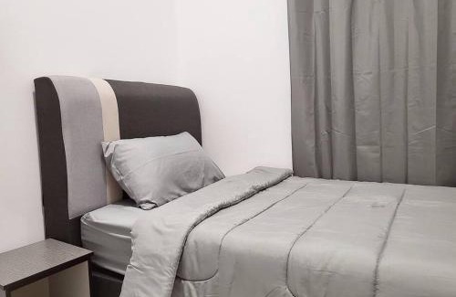Kempas Apartment | D'Summit Tropika - 2 Rooms 4 Pax, Free Parking