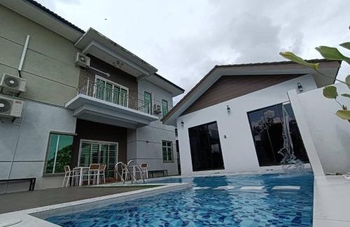 Kampung Dusun Melintang Villa | D’Villa Alaghapoo