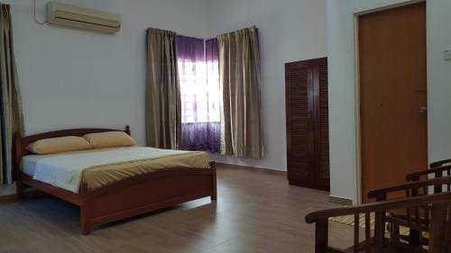 Kampung Merbau Patah House | D'Villa KP