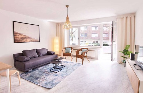 Unterbach Apartment | D02 Helle und Freundliche Ferienwohnung für Drei in Düsseldorf mit Gratis W-lan und Waschmaschine