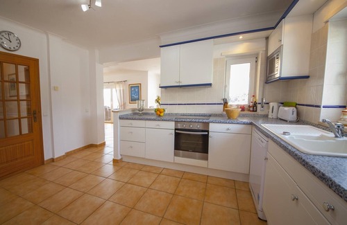 Alfarrobeira Villa | D08 - Bay View Villa in Vale da Lama