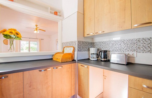 Areias Dos Moinhos Apartment | D1 Carvoeiro Mar: Cozy Apt Near Beach & Town